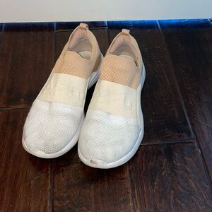 APL Techloom Bloss 7.5 white and tan